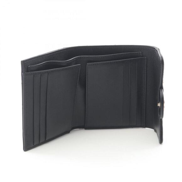 CHANEL Black Lambskin Leather Wallet - Picture 3 of 9